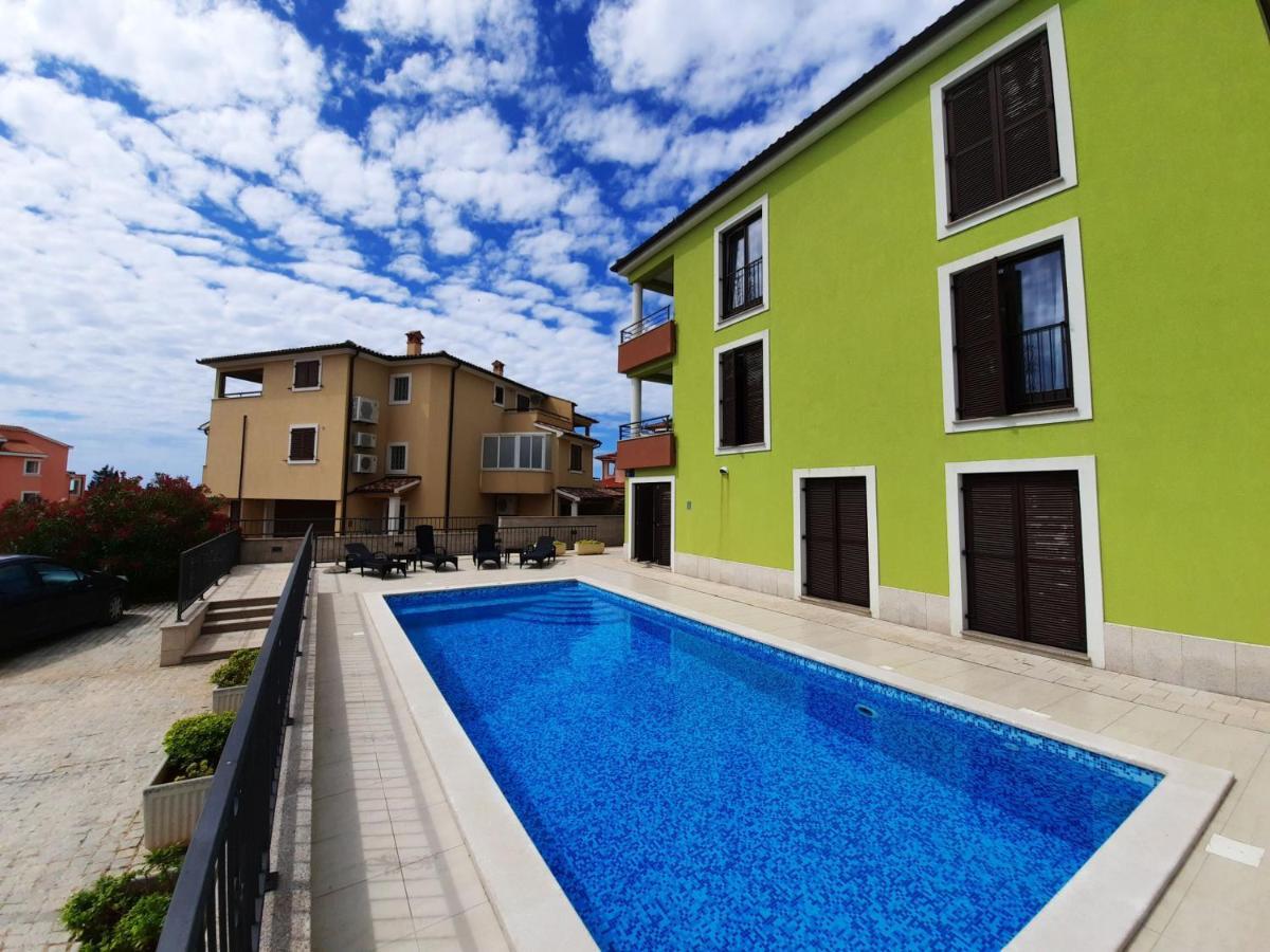 Smaragdna Villa Yourcroatiaholiday Premantura Exterior photo